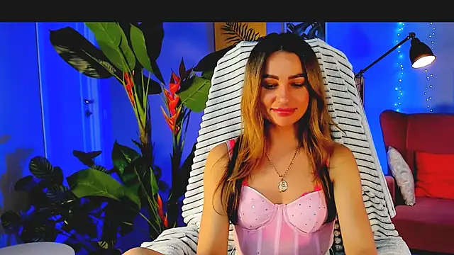 Snapshot of KrisWillis chatting on February 26, 5:34 pm KrisWillis online show from February 26, 5:34 pm