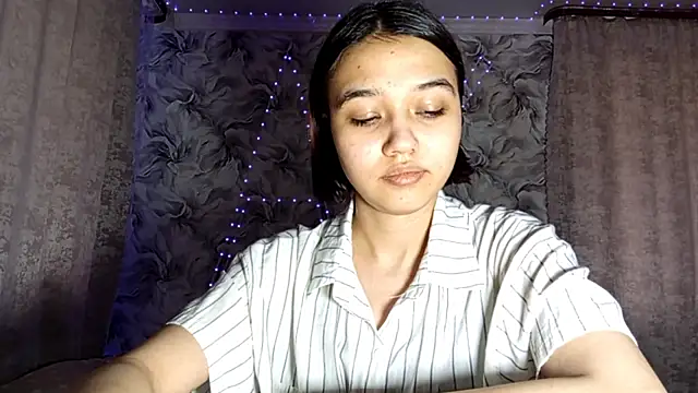 AnnettaBelsito online show from April 10, 8:08 am