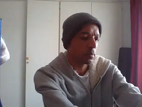 lavelle26 online show from March 31, 6:58 am