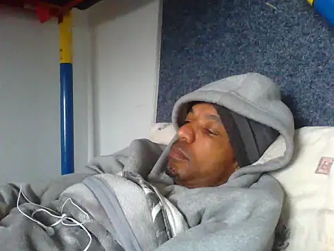 lavelle26 online show from April 24, 6:38 am