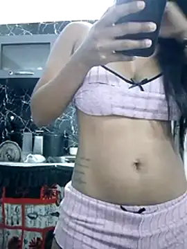 Zoe Renata online show from April 2, 10:13 am