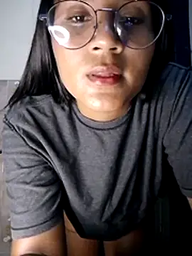 Zoe Renata online show from June 21, 3:53 am