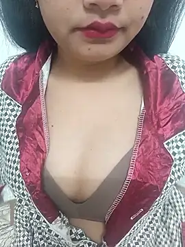 EliraMoon online show from March 1, 5:15 pm