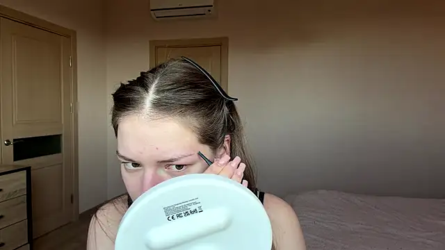 Milayouknow online show from April 5, 2:14 pm