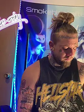 Smokebluntafterblunt online show from March 5, 11:06 am