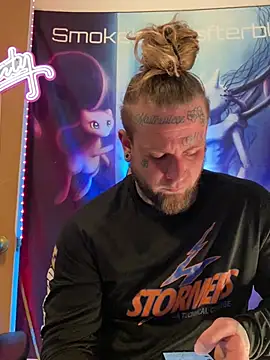 Smokebluntafterblunt online show from March 19, 1:48 pm