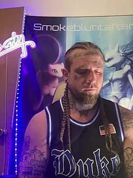 Smokebluntafterblunt online show from April 14, 11:38 am