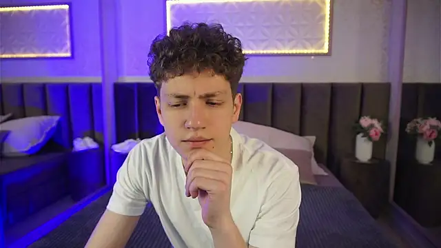 StefanBev online show from March 28, 8:08 pm