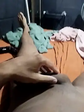 Jmartinss69 online show from March 2, 10:38 pm