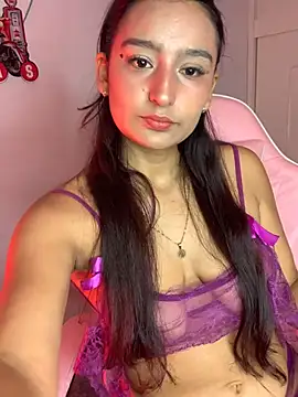 -BabyLuna online show from March 24, 12:10 pm