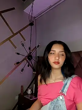 Snapshot of Aris_Suarez chatting on May 5, 5:15 am Aris Suarez online show from May 5, 5:15 am