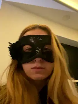 seluna baby online show from February 10, 5:17 pm