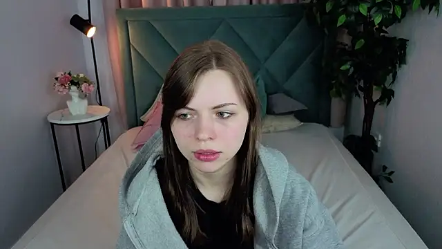 Snapshot of LesleySky chatting on February 28, 7:15 pm LesleySky online show from February 28, 7:15 pm