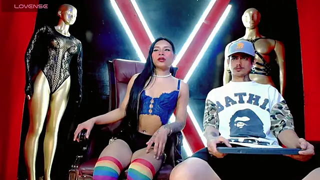 Snapshot of Damian-and-Camerum chatting on February 14, 3:14 am Damian-and-Camerum online show from February 14, 3:14 am