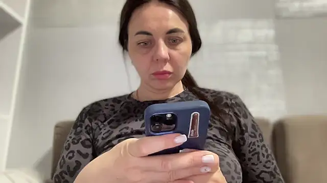 Darsy Rox online show from April 2, 4:37 pm