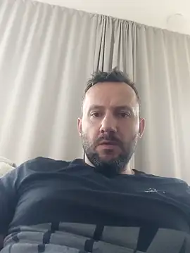 defaktor online show from May 16, 10:01 am