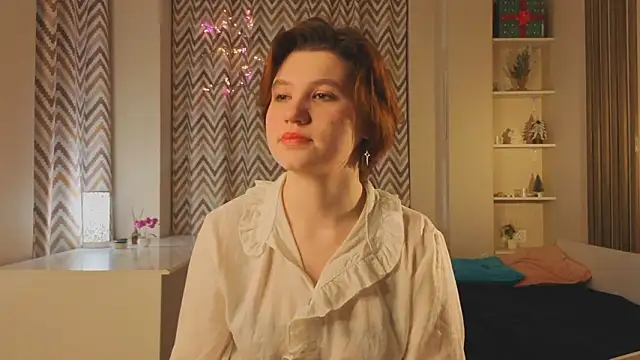 Snapshot of BelleHayton chatting on March 4, 3:40 pm BelleHayton online show from March 4, 3:40 pm