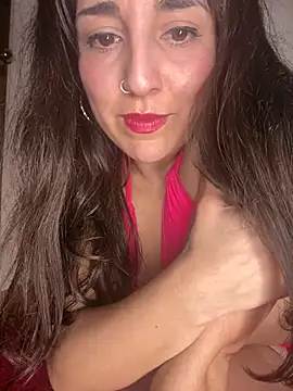 Latinaelisa online show from August 7, 3:52 am