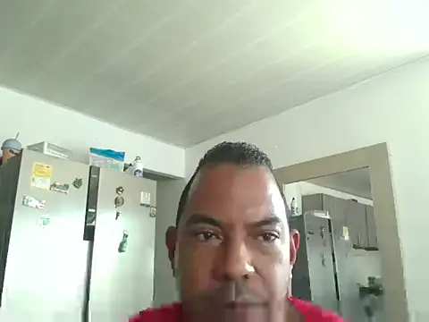 Snapshot of Quillero18 chatting on July 31, 3:11 pm Quillero18 online show from July 31, 3:11 pm