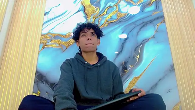 DaviidBuckx  online show from February 27, 2:00 am