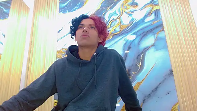 DaviidBuckx  online show from April 8, 2:44 am