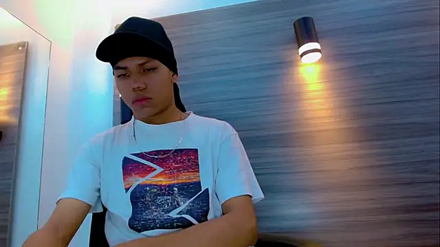 DaviidBuckx  online show from April 11, 2:05 am