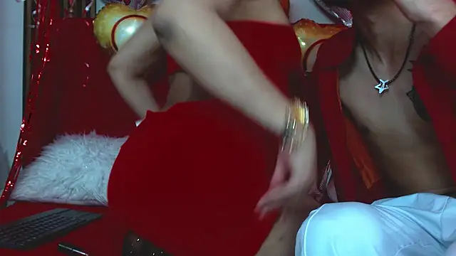 Snapshot of katrin_hancool chatting on February 14, 4:15 pm katrin hancool online show from February 14, 4:15 pm