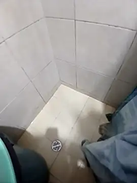 papi23l online show from February 8, 2:48 am