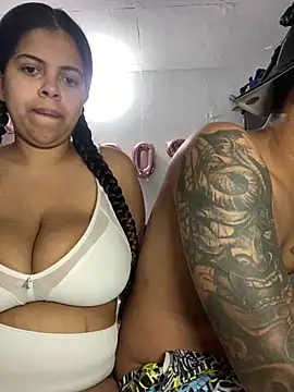 Snapshot of Liah_Luccas chatting on May 16, 5:15 am Liah Luccas online show from May 16, 5:15 am