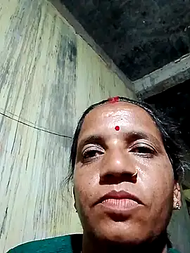 Snapshot of Anitarakkoli chatting on February 16, 11:34 pm Anitarakkoli online show from February 16, 11:34 pm