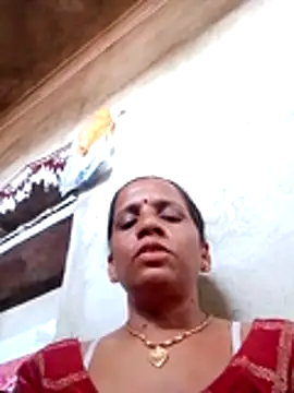 Snapshot of Anitarakkoli chatting on May 22, 5:03 am Anitarakkoli online show from May 22, 5:03 am