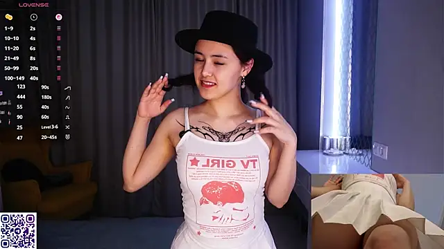 VerlieChahal online show from March 15, 8:04 pm