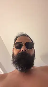 beerboy2222 online show from May 24, 8:52 am