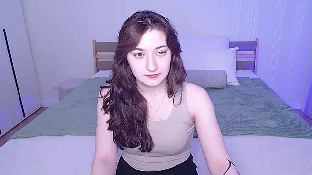 RosieGloom online show from March 30, 6:53 pm