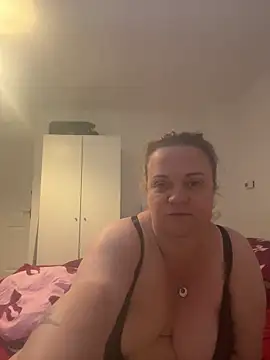 Snapshot of Piper_Milf_36 chatting on May 19, 2:12 pm Piper Milf 36 online show from May 19, 2:12 pm
