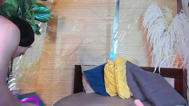 sophieBlair  online show from March 20, 7:19 pm