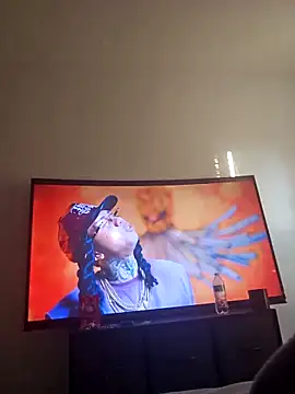 Snapshot of Haroldoliva95 chatting on April 9, 12:10 pm Haroldoliva95 online show from April 9, 12:10 pm