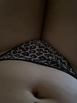 mamilindaA online show from March 19, 5:06 pm