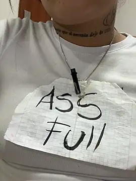 Slut Nasty Extremely online show from February 13, 10:39 pm