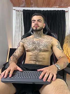 Benjii Carter1 online show from April 19, 2:00 am