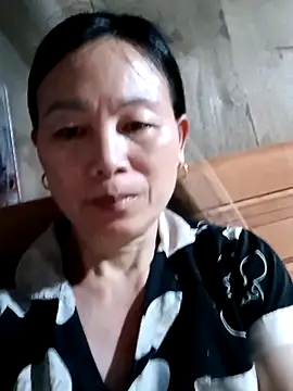 Kiss love2 online show from May 24, 3:55 am