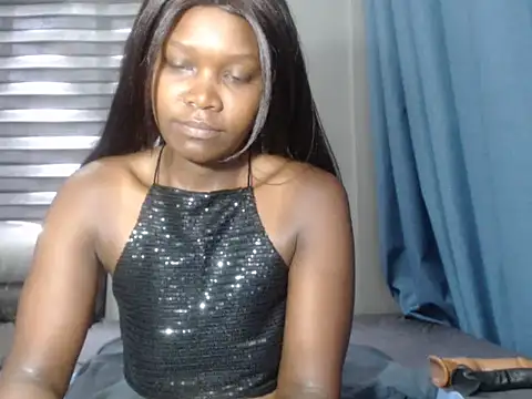 Snapshot of seylandym chatting on February 15, 5:26 am seylandym online show from February 15, 5:26 am