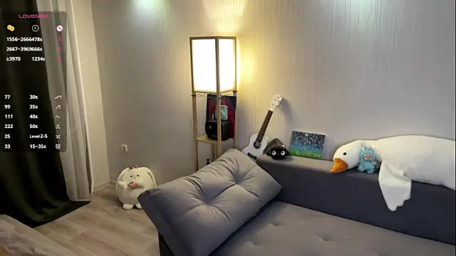 Mirrrra1 online show from March 29, 8:09 pm