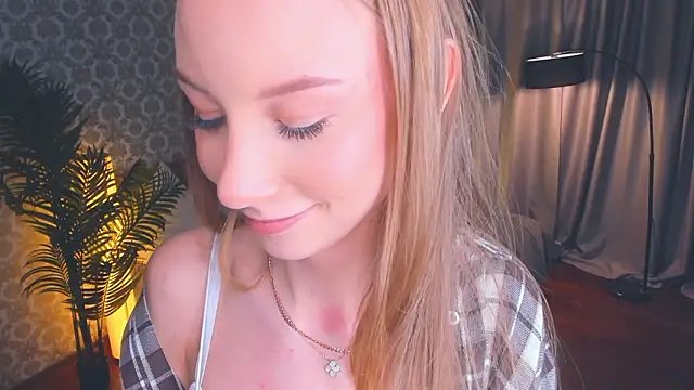 CarmenLipkin online show from March 3, 4:13 pm