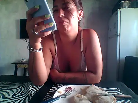 Snapshot of Micaela777 chatting on February 17, 3:08 pm Micaela777 online show from February 17, 3:08 pm