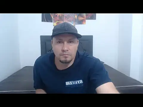 thomax10 online show from February 20, 7:03 pm
