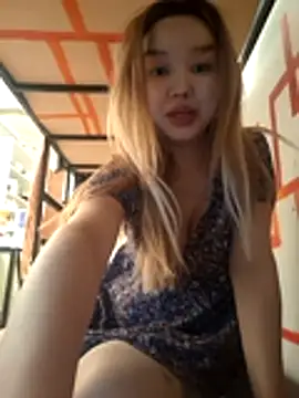 BrooklynOlsen online show from March 14, 2:33 pm