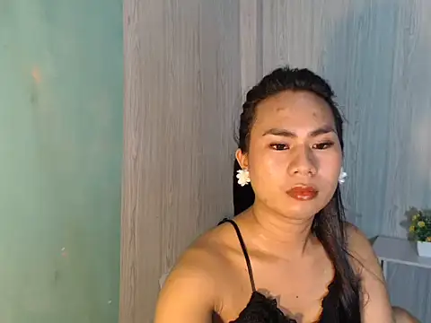 Snapshot of mauie69 chatting on June 26, 11:42 pm mauie69 online show from June 26, 11:42 pm