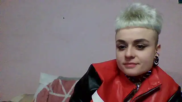 AlisaDear257 online show from February 20, 8:42 pm