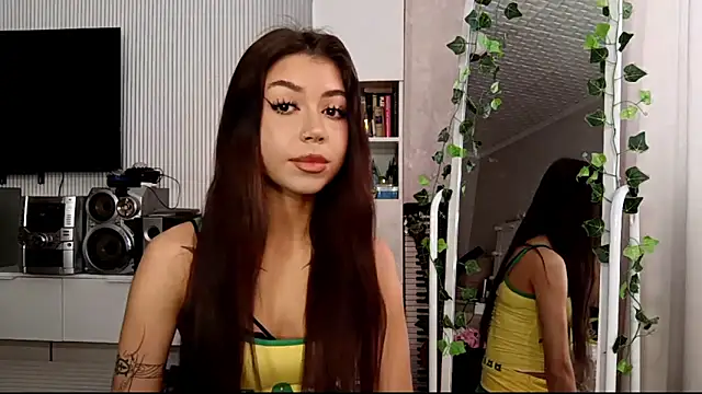 You Club Winx online show from February 22, 11:20 am